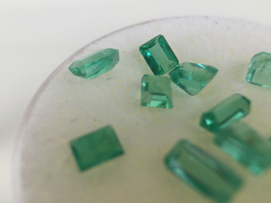 2.80CT Columbian Emerald Gemstones Assorted [Photo 8]