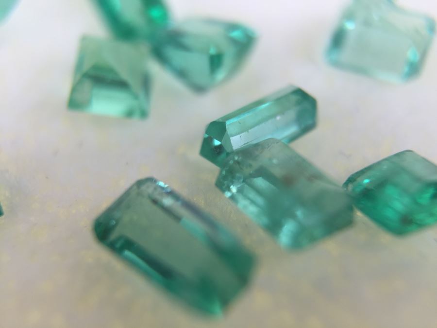 2.80CT Columbian Emerald Gemstones Assorted [Photo 11]