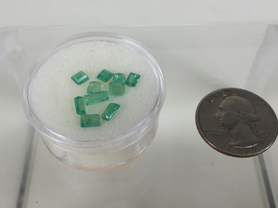 2.80CT Columbian Emerald Gemstones Assorted