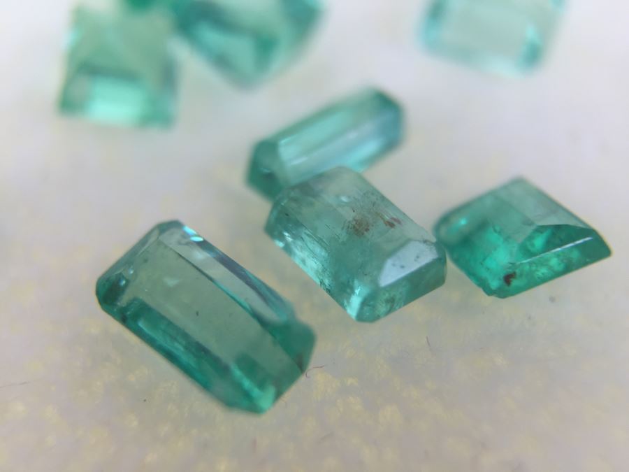 2.80CT Columbian Emerald Gemstones Assorted [Photo 9]