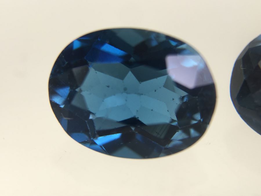5.20CT Blue Topaz Gemstone 9X7MM [Photo 3]