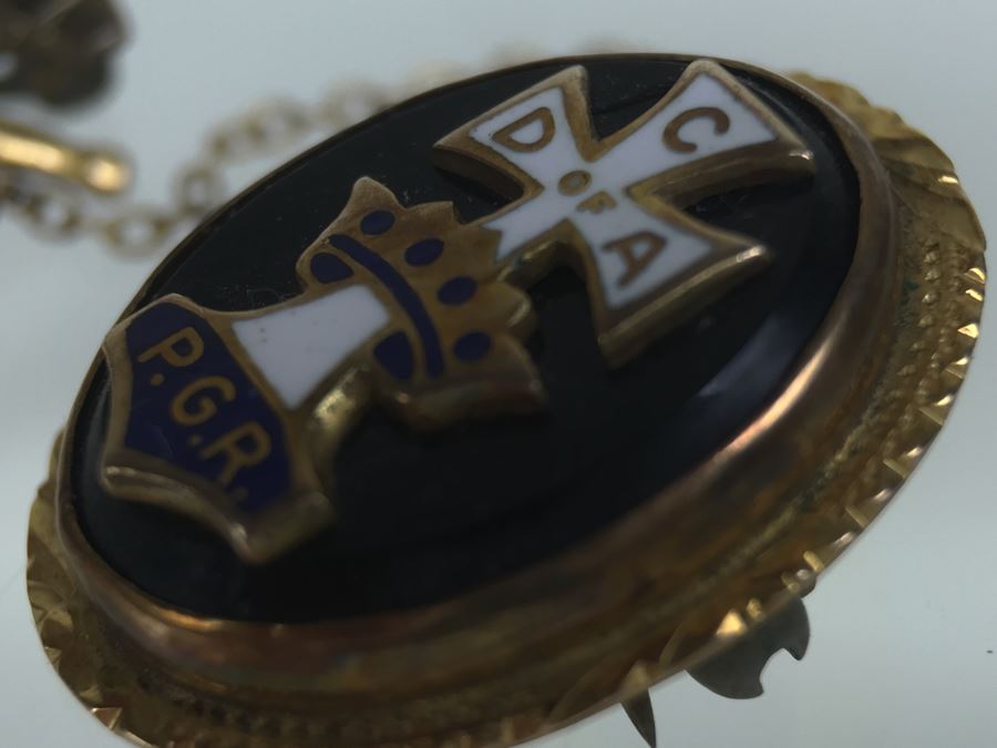 10K Gold Pin [Photo 13]