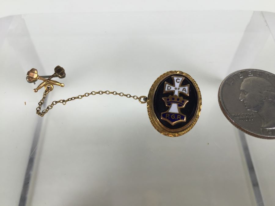 10K Gold Pin [Photo 4]