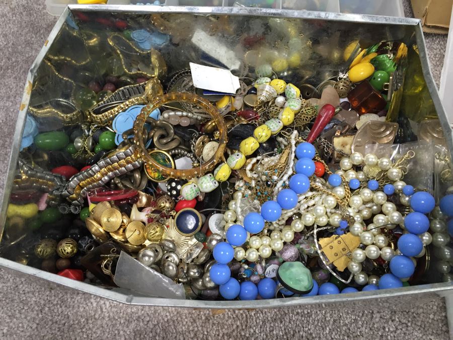 Huge Crafters Mixed Lot [Photo 5]