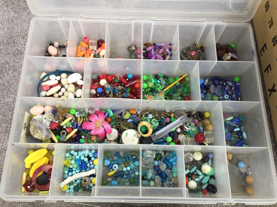 Huge Crafters Mixed Lot [Photo 3]