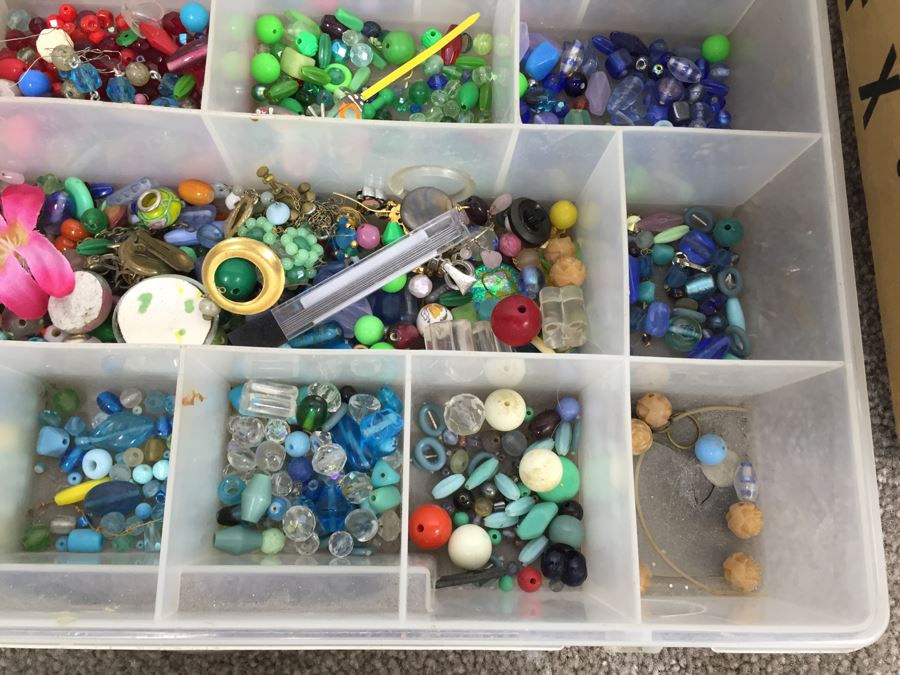 Huge Crafters Mixed Lot [Photo 11]