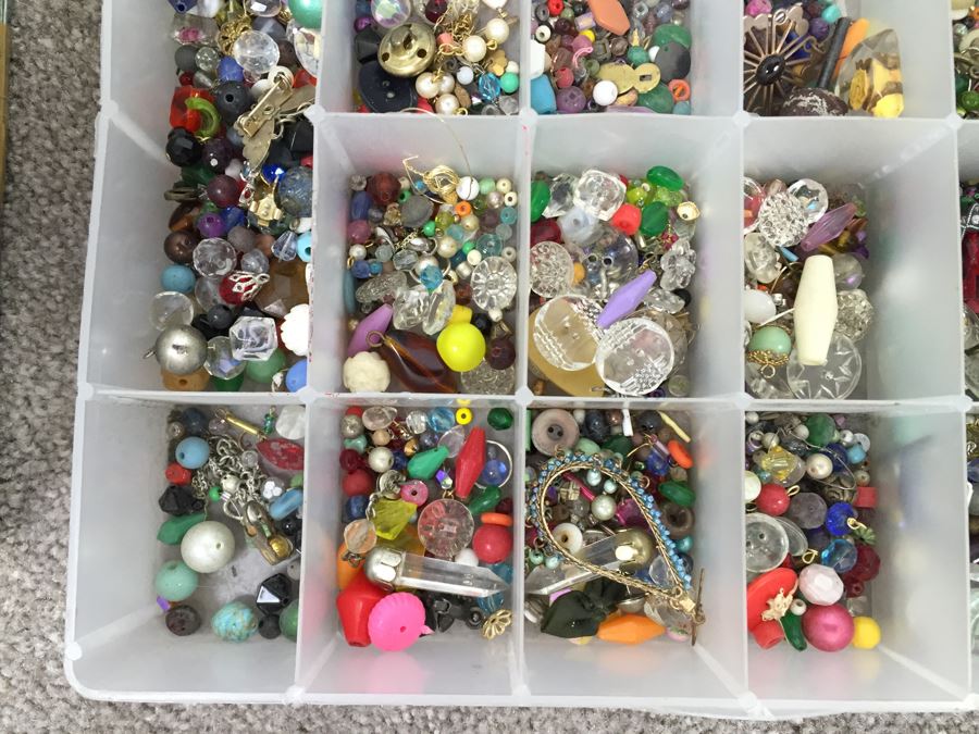 Huge Crafters Mixed Lot [Photo 22]