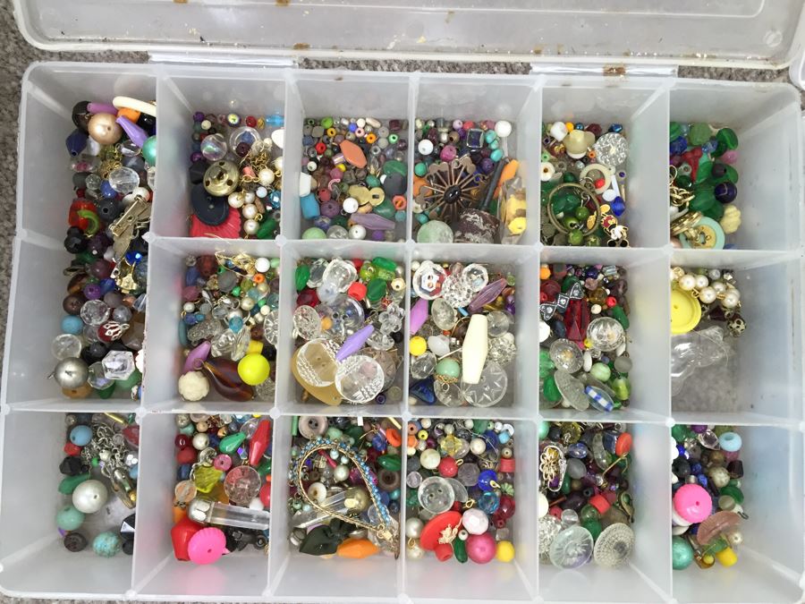 Huge Crafters Mixed Lot [Photo 18]