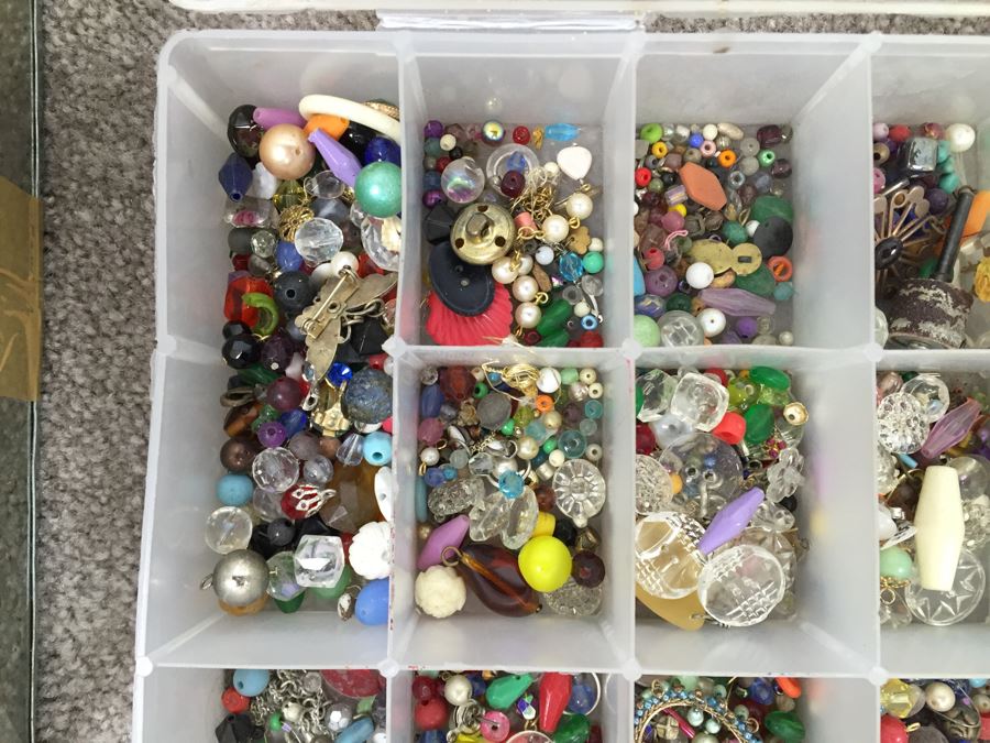 Huge Crafters Mixed Lot [Photo 19]