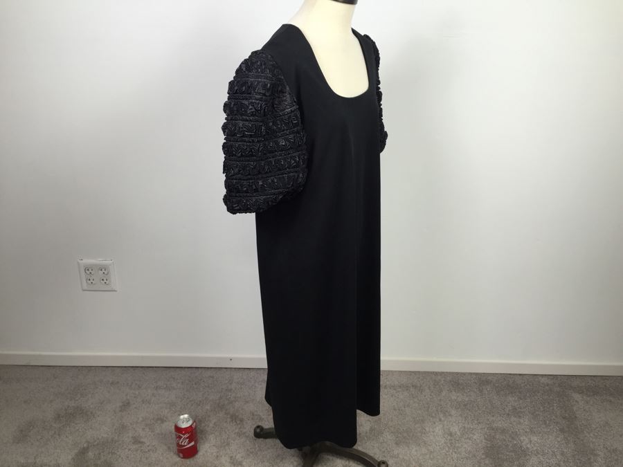 Black Dress Umba For Parnes Feinstein [Photo 10]