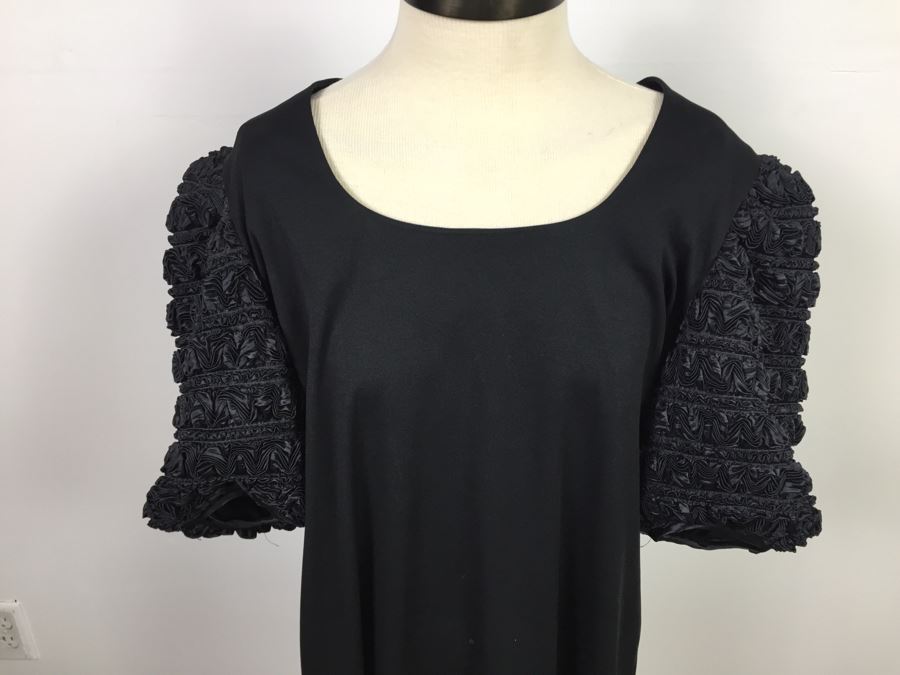 Black Dress Umba For Parnes Feinstein [Photo 2]