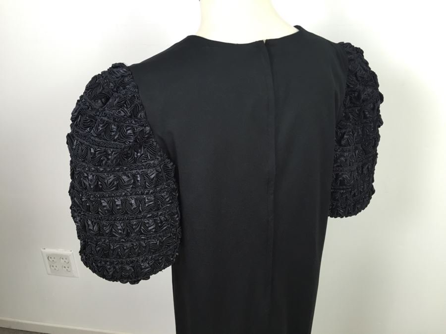 Black Dress Umba For Parnes Feinstein [Photo 9]