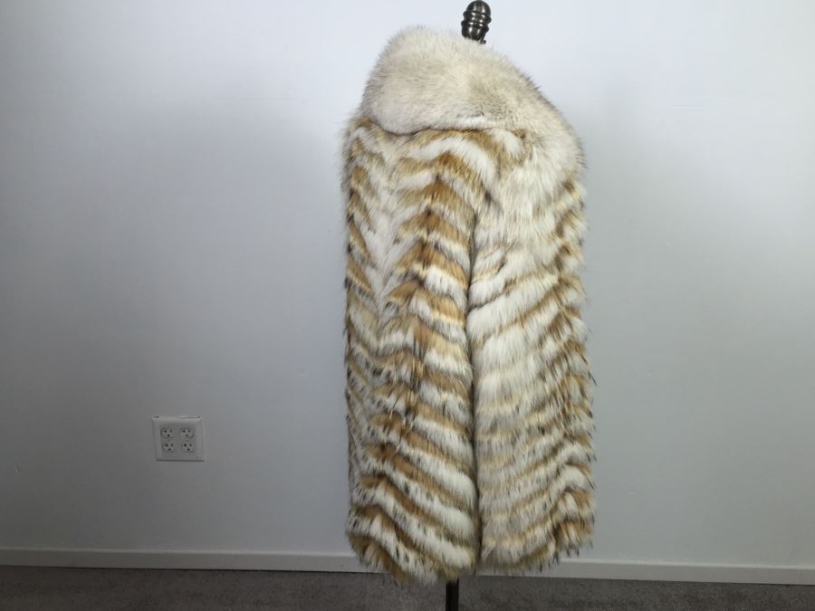 White Fox And Coyote Fur Coat Jacket From Nordstrom Size 14 [Photo 2]
