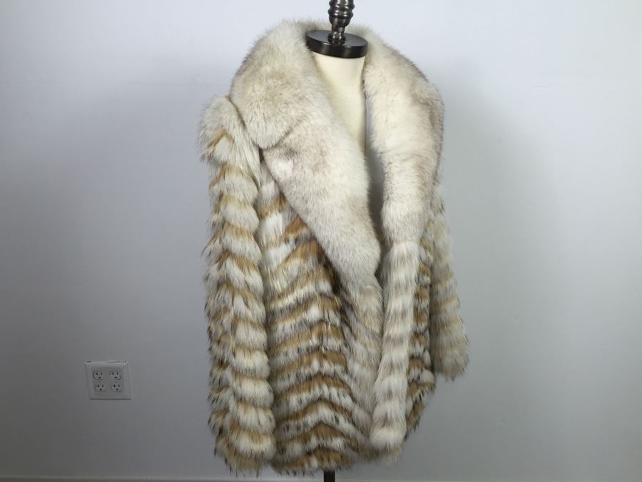 White Fox And Coyote Fur Coat Jacket From Nordstrom Size 14 [Photo 10]