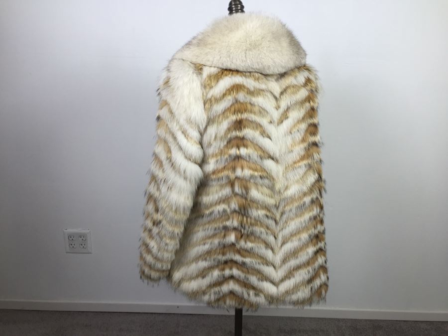White Fox And Coyote Fur Coat Jacket From Nordstrom Size 14 [Photo 9]