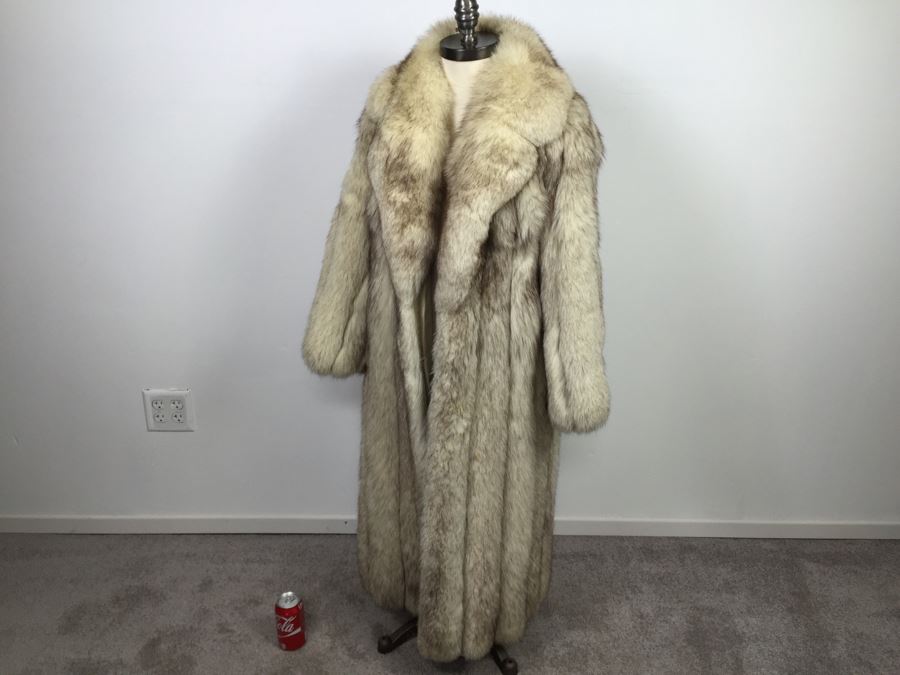 Vintage Full Length Fur Fox Coat By Saga Fox Size S [Photo 8]
