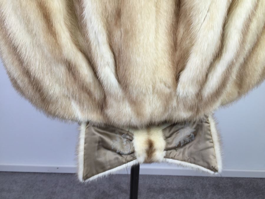 Vintage Fur Stole Cape [Photo 10]