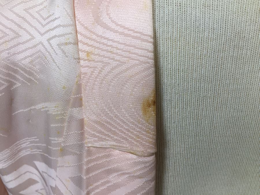 Stunning Japanese Silk Robe Kimono With Butterfly Motif [Photo 9]