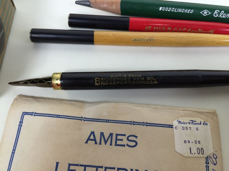 Vintage Oregon State Penant, Halloween Decorations, Old Office Supplies [Photo 14]