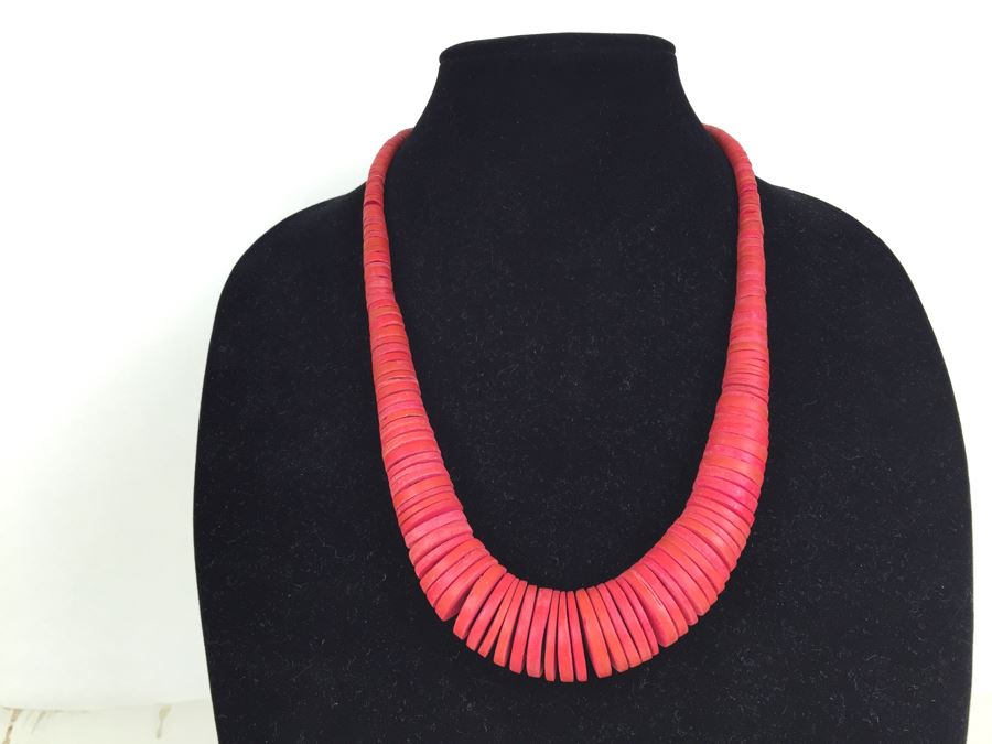 JUST ADDED - Set Of 3 Necklaces [Photo 3]