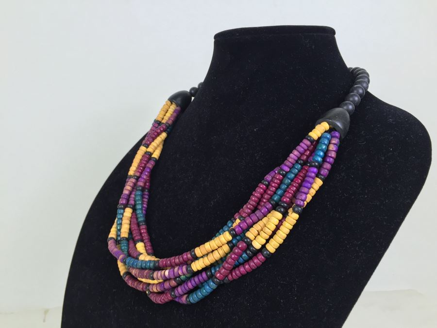 JUST ADDED - Set Of 3 Necklaces [Photo 4]