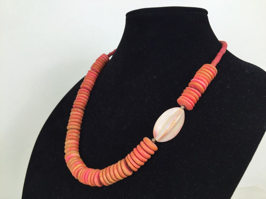 JUST ADDED - Set Of 3 Necklaces [Photo 10]