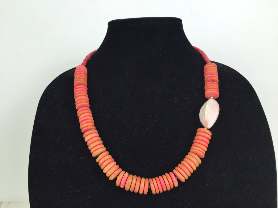 JUST ADDED - Set Of 3 Necklaces [Photo 3]