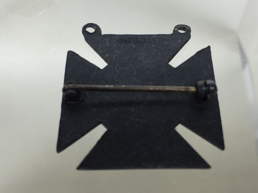 JUST ADDED - Various Military Pins Including Ruptured Duck WWII Honorable Discharge Military Service Cuff Lapel Buttons And Vintage Sterling Silver Army Sharpshooter Pin [Photo 13]