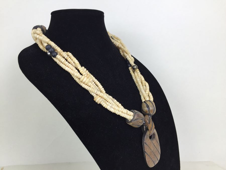 JUST ADDED - Set Of 3 Vintage Ethnic Tribal Necklaces [Photo 29]