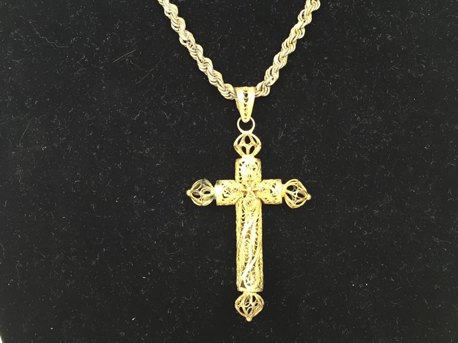 JUST ADDED - Vintage Gold Filigree Cross Necklace