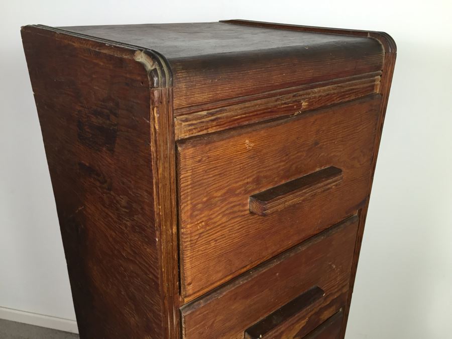 Vintage 5-Drawer Dresser Lingerie Chest [Photo 13]