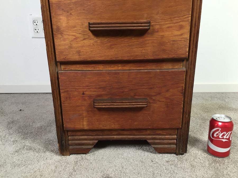 Vintage 5-Drawer Dresser Lingerie Chest [Photo 3]