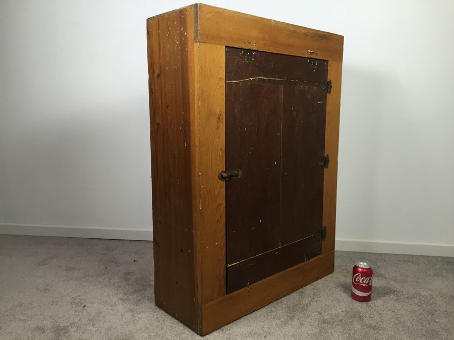 Vintage Wooden Cupboard Cabinet  [Photo 3]