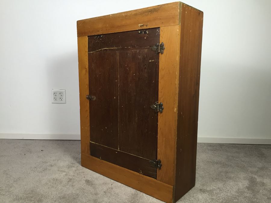 Vintage Wooden Cupboard Cabinet  [Photo 23]