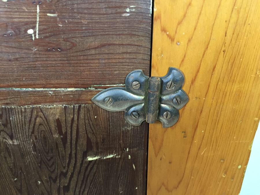 Vintage Wooden Cupboard Cabinet  [Photo 5]