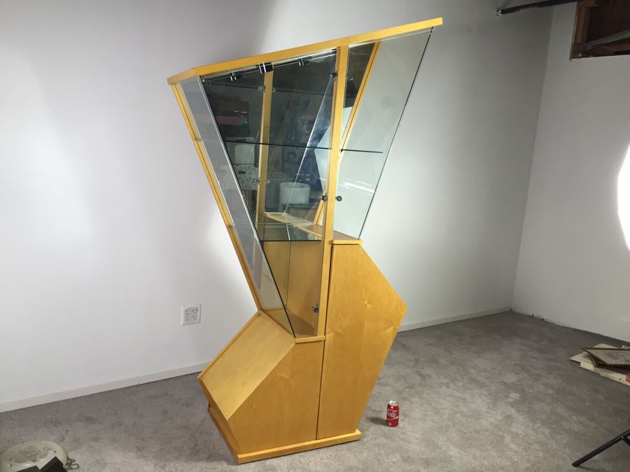 Contemporary Modernist Curio Veneered Cabinet With Interior Lighting [Photo 5]