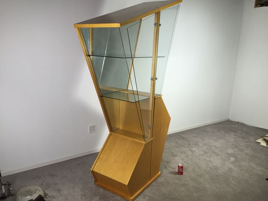 Contemporary Modernist Curio Veneered Cabinet With Interior Lighting [Photo 2]