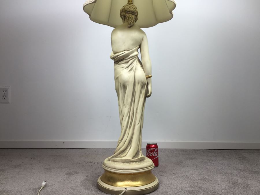 Large Stunning White And Gold Woman Table Lamp [Photo 3]
