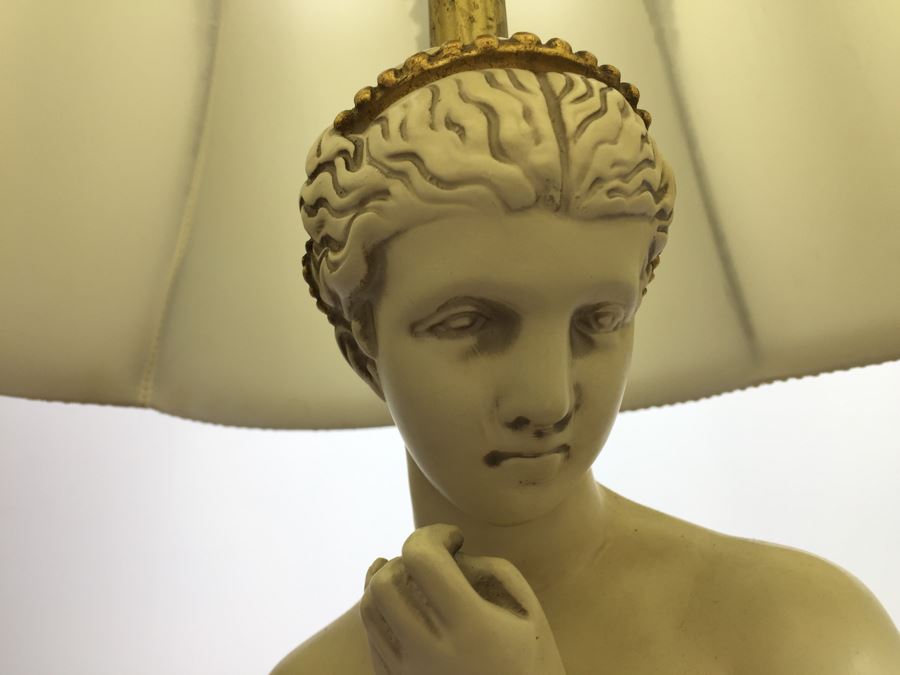 Large Stunning White And Gold Woman Table Lamp [Photo 6]