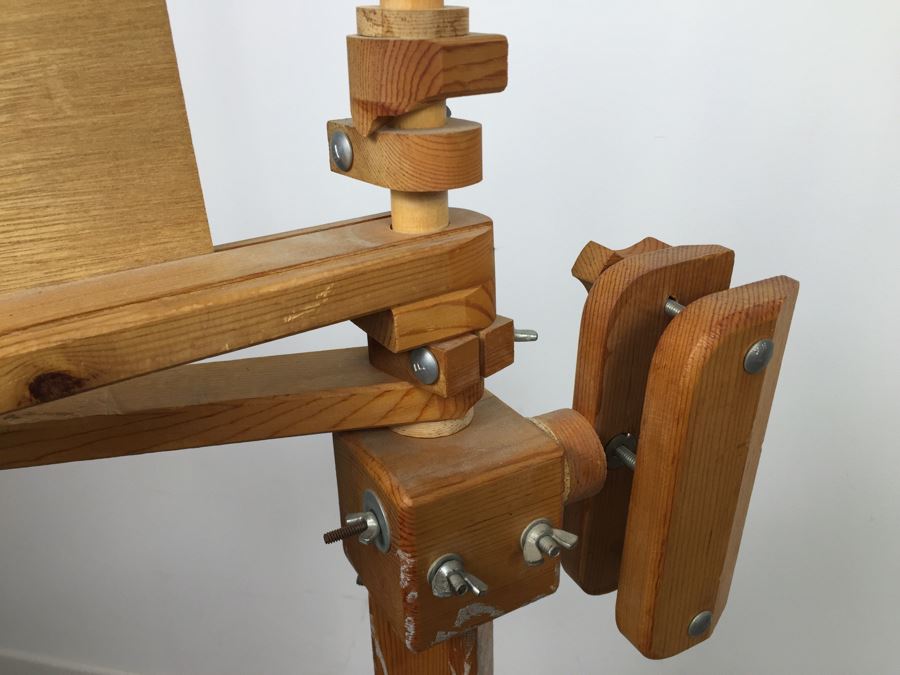 Wooden Adjustable Easel Stand