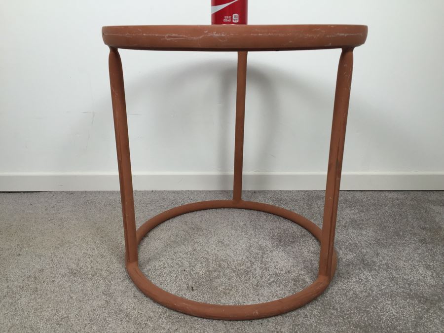 Vintage Brown Jordan Outdoor Round Side Table [Photo 4]