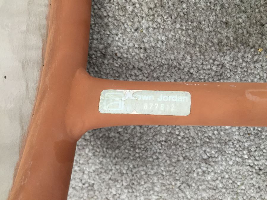 Vintage Brown Jordan Outdoor Round Side Table [Photo 6]