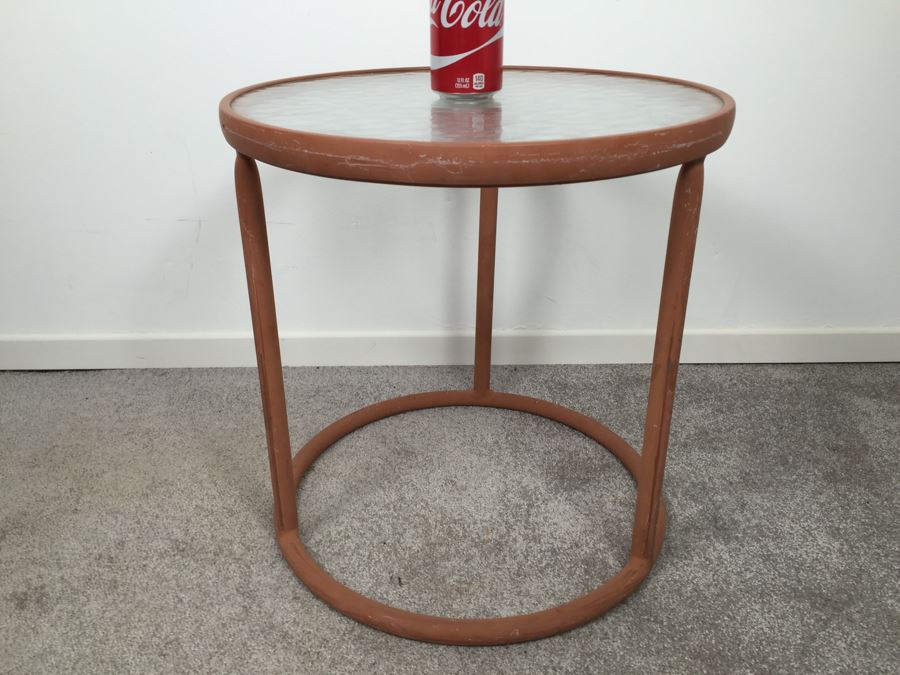Vintage Brown Jordan Outdoor Round Side Table [Photo 5]