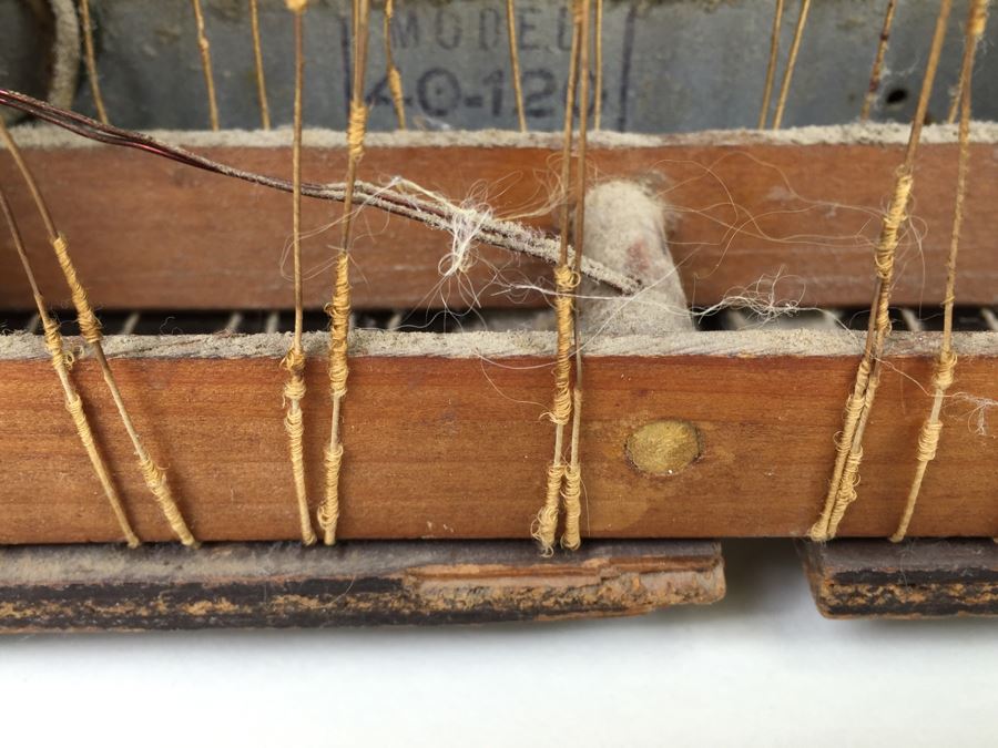 Vintage Art Deco Philco Wooden Tube Police Radio - May Need Servicing And Rewiring [Photo 17]