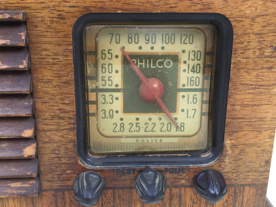 Vintage Art Deco Philco Wooden Tube Police Radio - May Need Servicing And Rewiring [Photo 2]