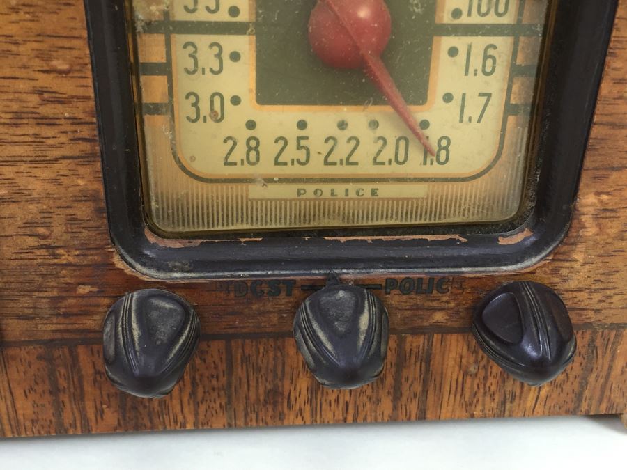 Vintage Art Deco Philco Wooden Tube Police Radio - May Need Servicing And Rewiring [Photo 7]