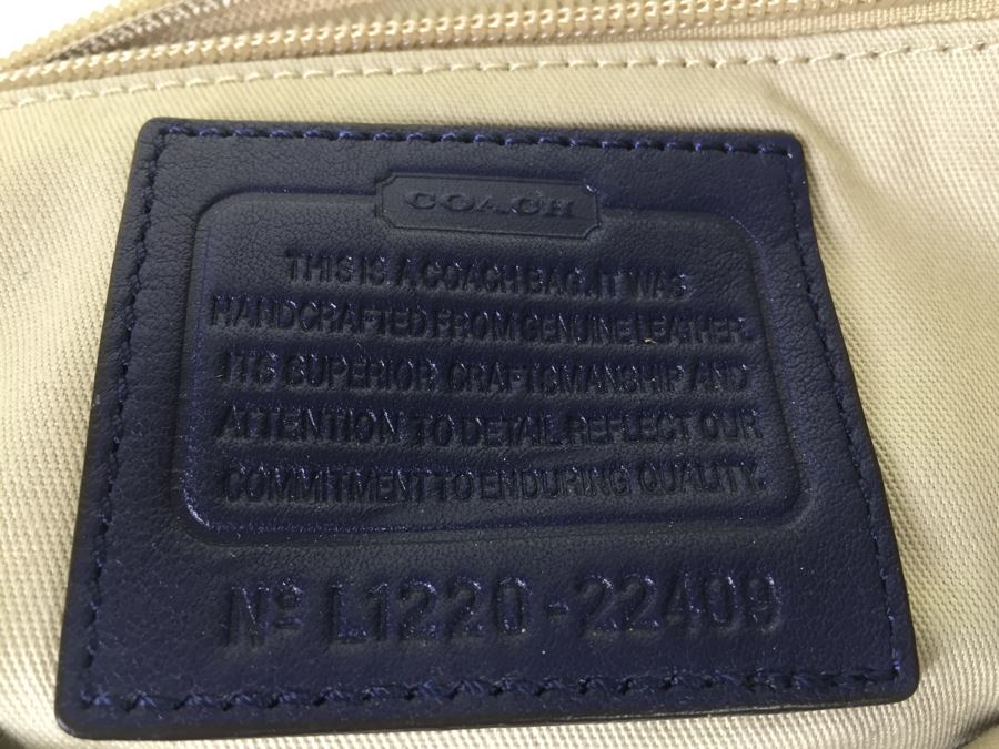 Blue COACH Handbag [Photo 3]