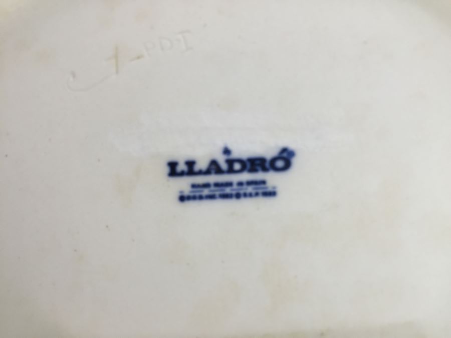 Limited Edition Norman Rockwell Lladro Court Jester Estimate $500 [Photo 19]