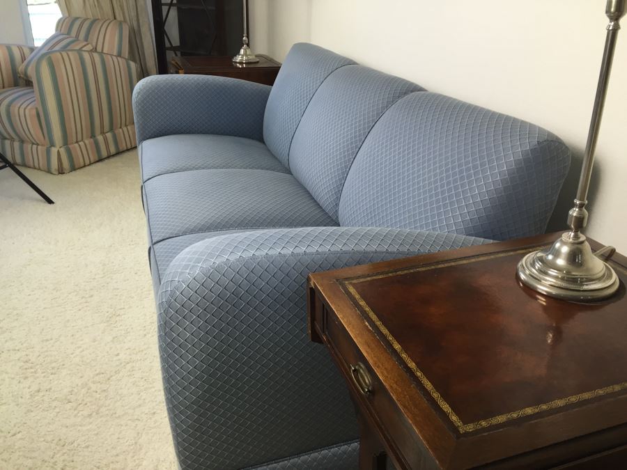 Stylish Blue Sofa With Clean Modern Lines [Photo 10]