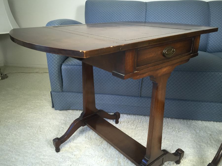 Pair Of Inlaid Leather Heirloom Quality Weiman Drop Leaf Side Tables 9739